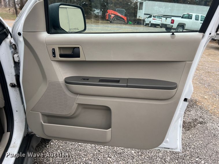 image for item MM9255 2009 Ford Escape  SUV