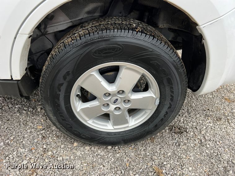 image for item MM9255 2009 Ford Escape  SUV