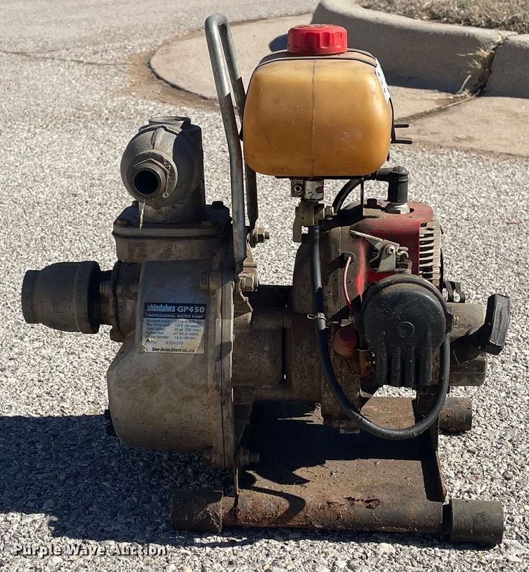 image for item MM9333 Shindaiwa GP450 water pump