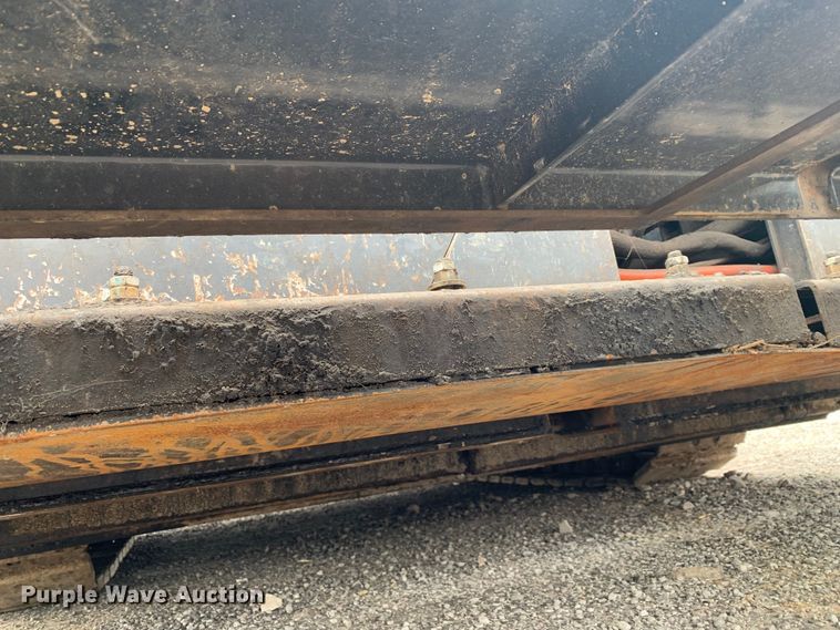 image for item MM9775 2016 Weiler P385A  paver