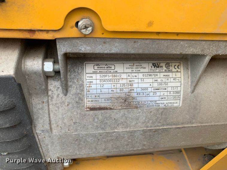 image for item MM9775 2016 Weiler P385A  paver