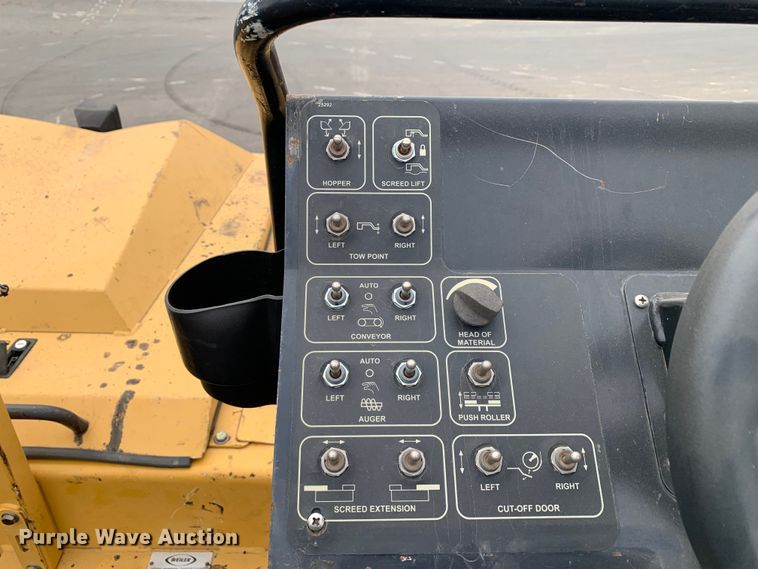 image for item MM9775 2016 Weiler P385A  paver