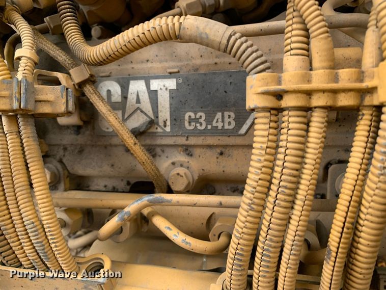 image for item MM9775 2016 Weiler P385A  paver