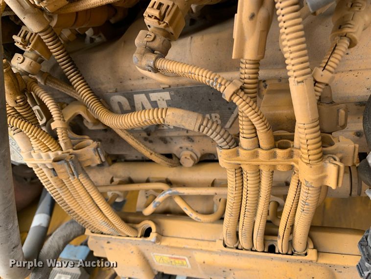 image for item MM9775 2016 Weiler P385A  paver