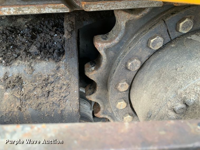 image for item MM9775 2016 Weiler P385A  paver