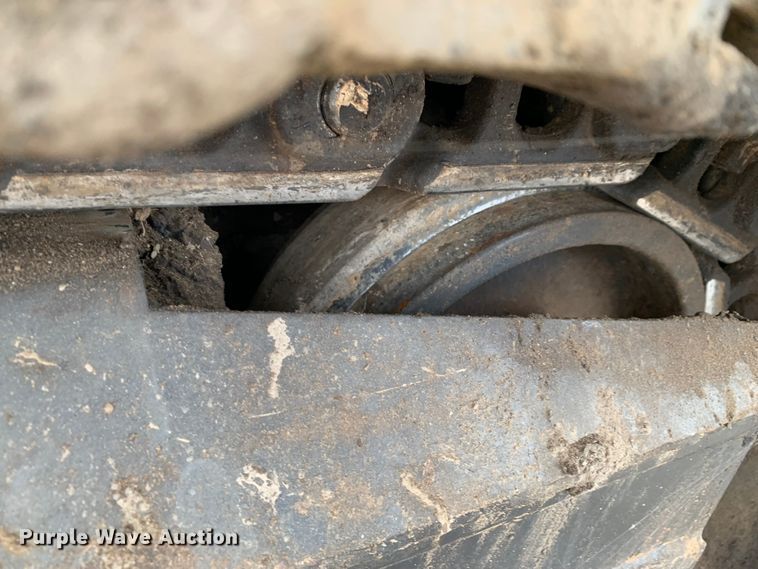 image for item MM9775 2016 Weiler P385A  paver