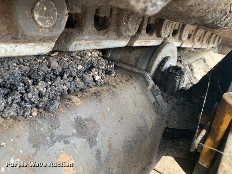 image for item MM9775 2016 Weiler P385A  paver