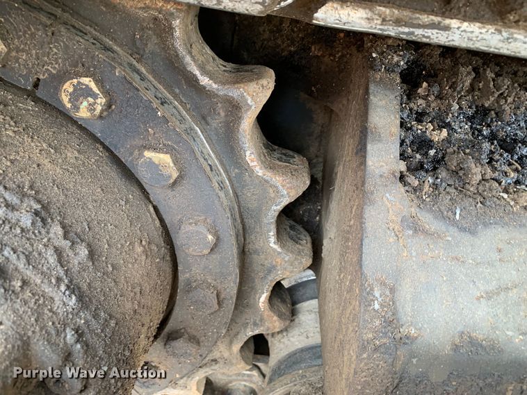 image for item MM9775 2016 Weiler P385A  paver