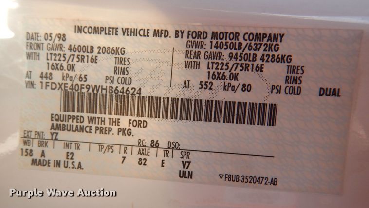 image for item MP9098 1998 Ford E450  ambulance