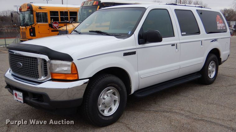 image for item MP9150 2000 Ford Excursion XLT  SUV