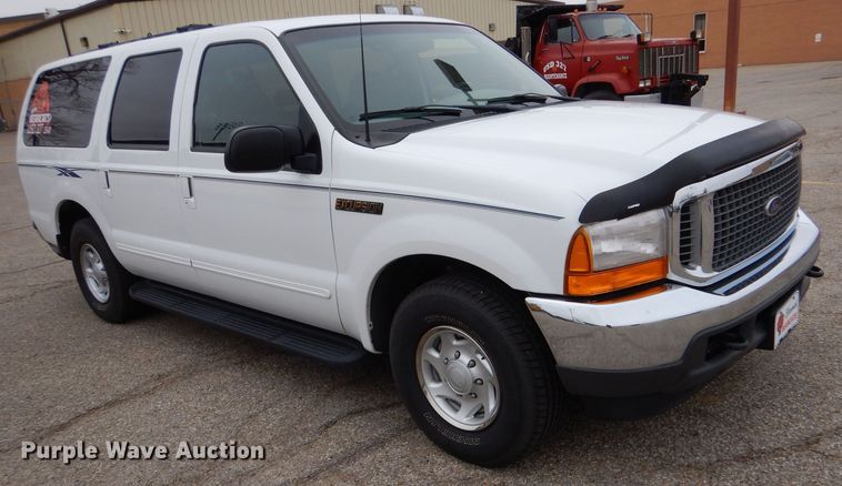 image for item MP9150 2000 Ford Excursion XLT  SUV