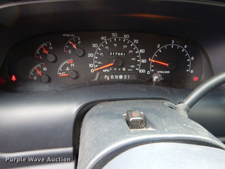 image for item MP9150 2000 Ford Excursion XLT  SUV