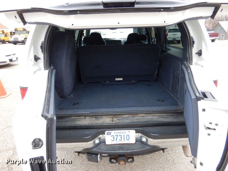 image for item MP9150 2000 Ford Excursion XLT  SUV