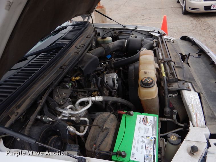 image for item MP9150 2000 Ford Excursion XLT  SUV