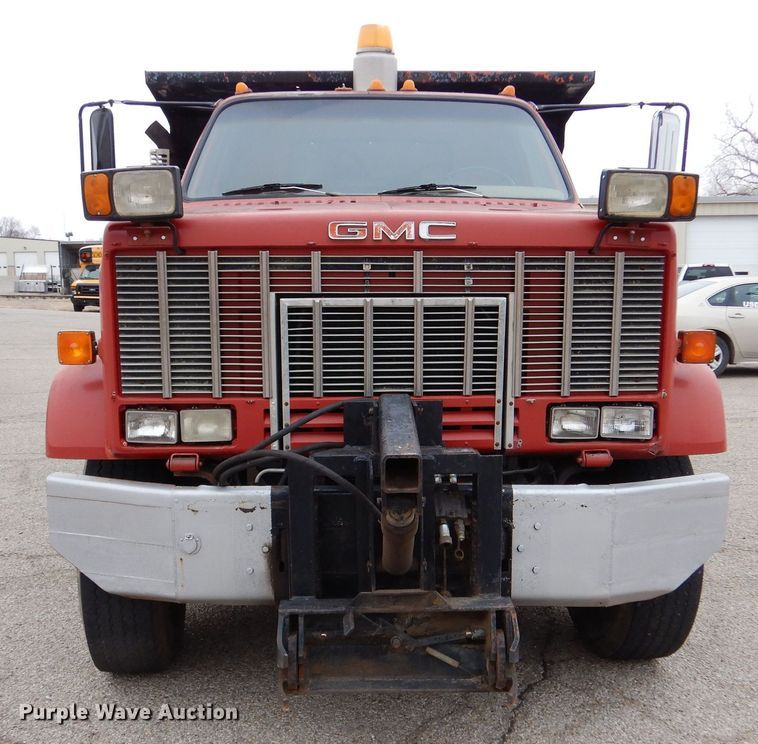 image for item MP9151 1988 GMC Top Kick C7000  dump truck
