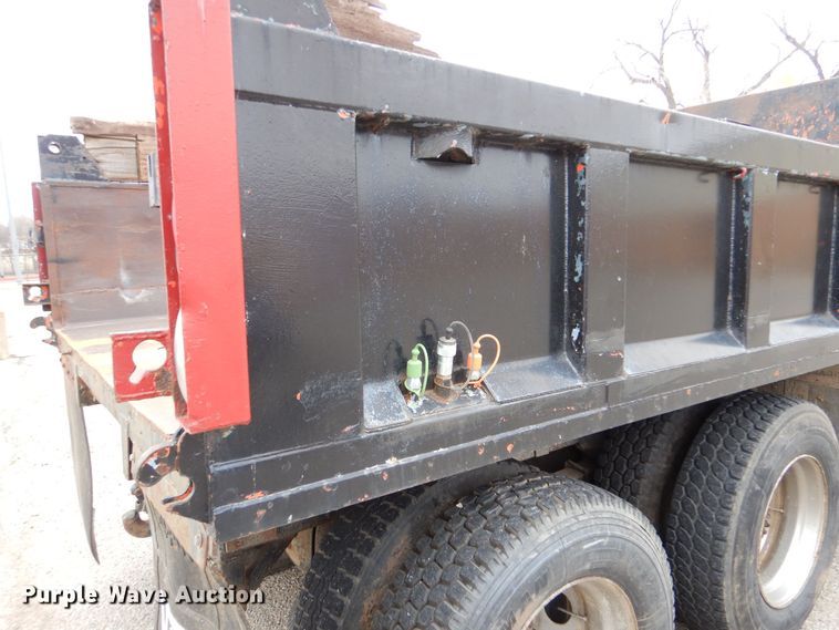 image for item MP9151 1988 GMC Top Kick C7000  dump truck