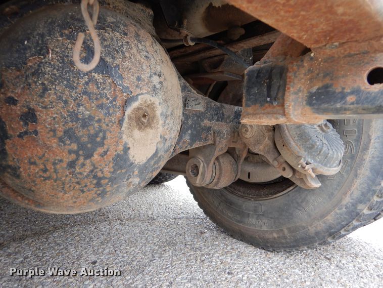 image for item MP9151 1988 GMC Top Kick C7000  dump truck