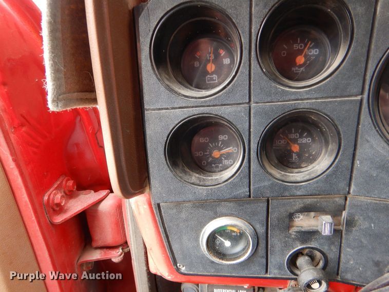 image for item MP9151 1988 GMC Top Kick C7000  dump truck