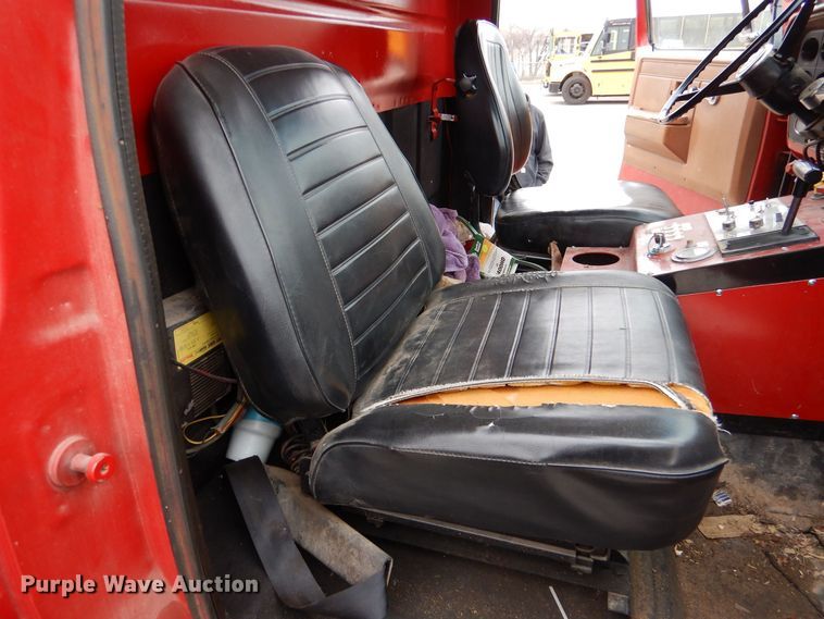 image for item MP9151 1988 GMC Top Kick C7000  dump truck