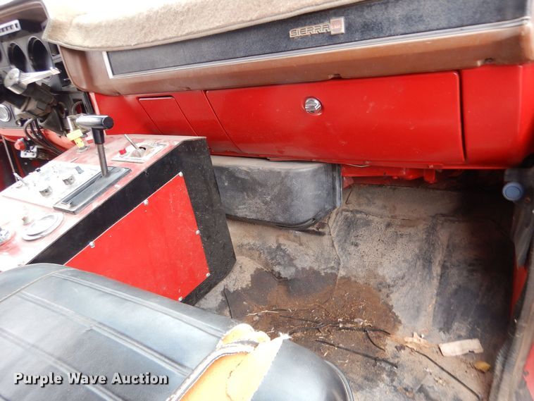 image for item MP9151 1988 GMC Top Kick C7000  dump truck