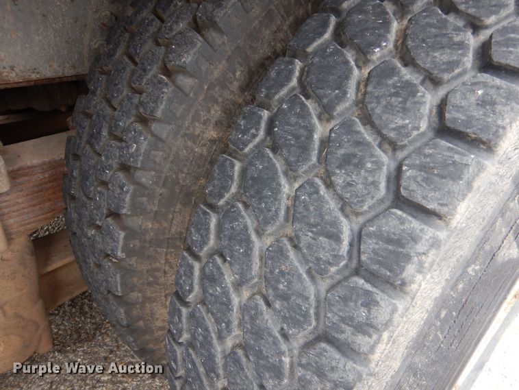 image for item MP9151 1988 GMC Top Kick C7000  dump truck