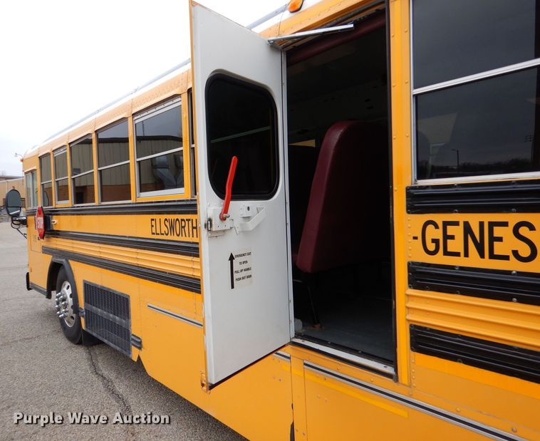 image for item MP9152 2005 Blue Bird All American  school bus