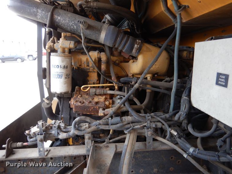 image for item MP9152 2005 Blue Bird All American  school bus