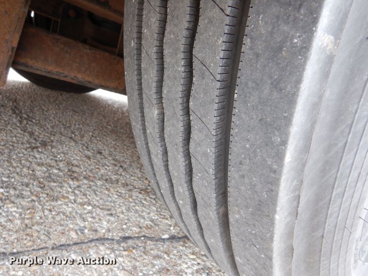 image for item MP9152 2005 Blue Bird All American  school bus