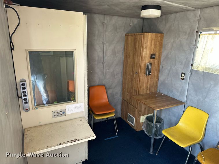 image for item MP9187 1986 GMC Vandura G3500  box truck