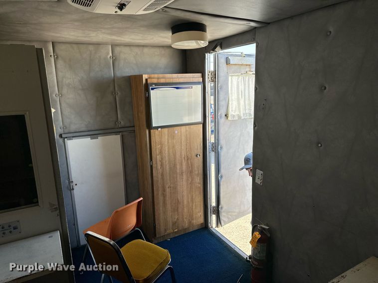 image for item MP9187 1986 GMC Vandura G3500  box truck