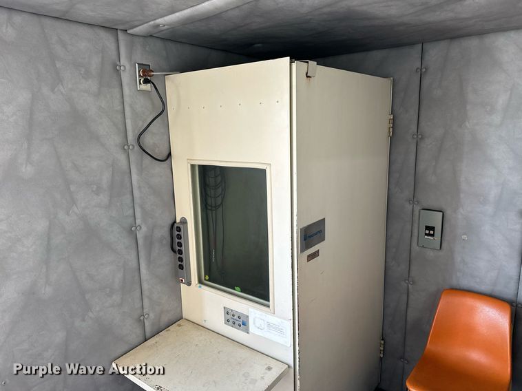 image for item MP9187 1986 GMC Vandura G3500  box truck