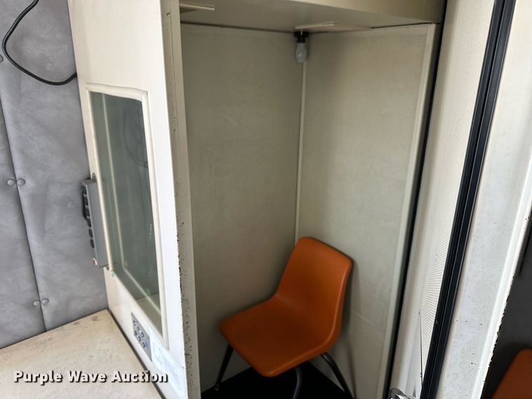 image for item MP9187 1986 GMC Vandura G3500  box truck