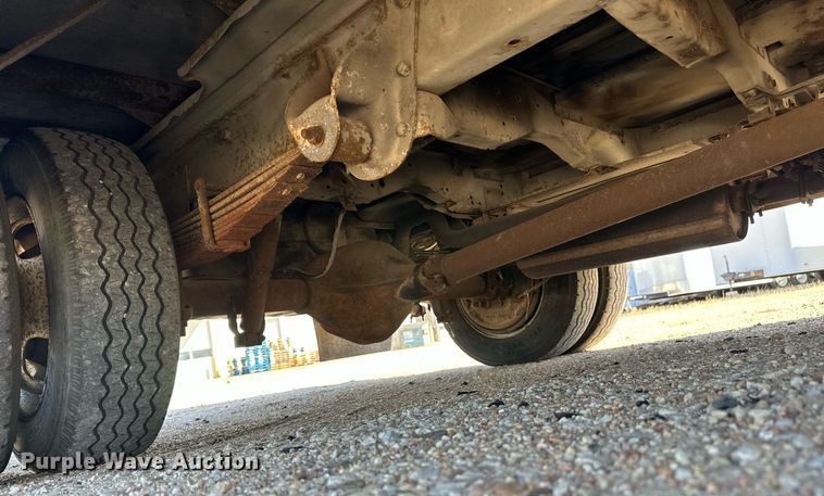 image for item MP9187 1986 GMC Vandura G3500  box truck