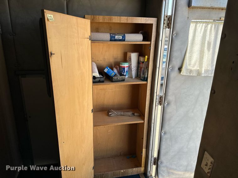 image for item MP9187 1986 GMC Vandura G3500  box truck