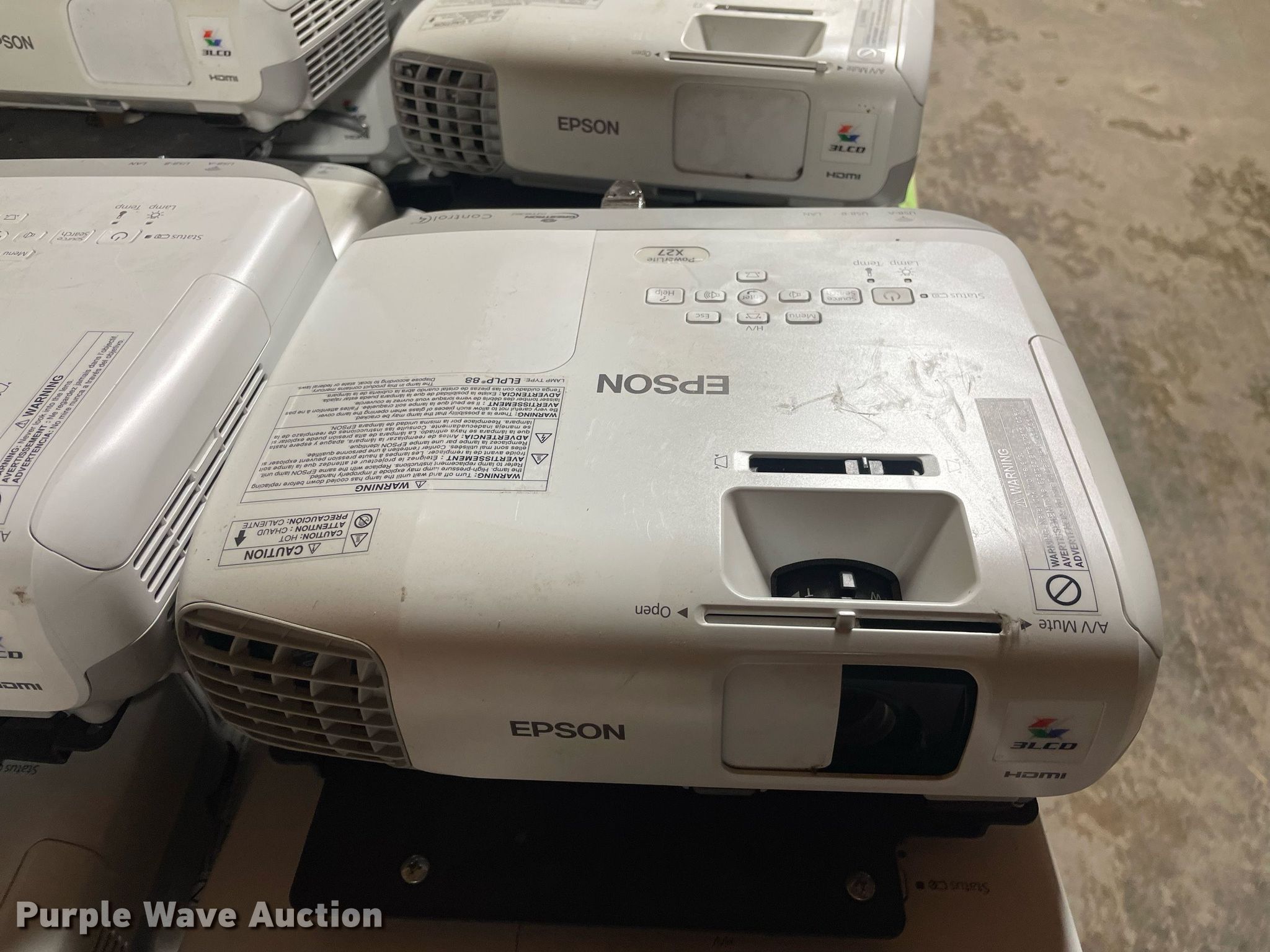 (30) Epson projectors in Hutchinson, KS Item MY9153 sold Purple Wave