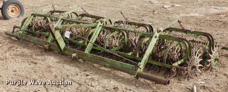 image for item DF4721 John Deere  rotary hoe