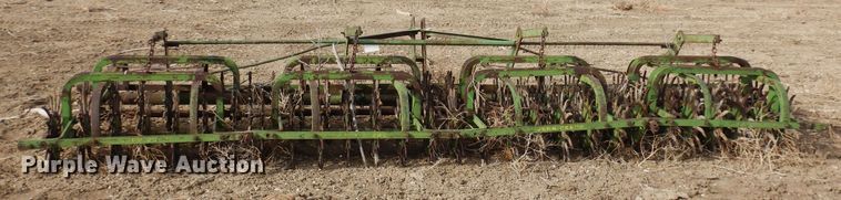 image for item DF4721 John Deere  rotary hoe