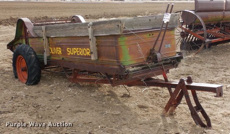 image for item DF4722 Oliver Superior  manure spreader