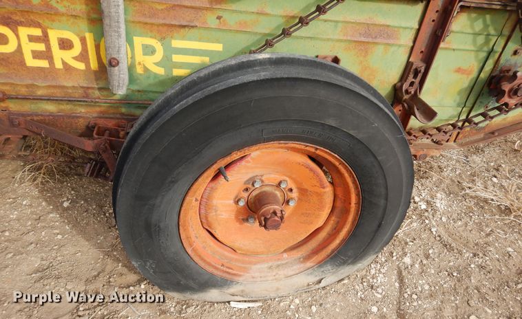 image for item DF4722 Oliver Superior  manure spreader