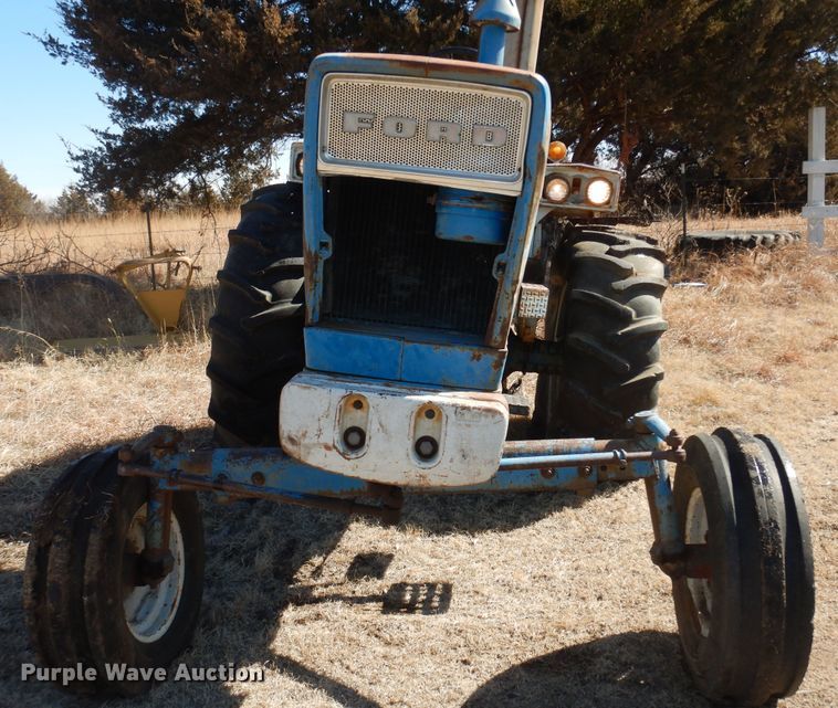 image for item DK7639 1969 Ford 5000  tractor