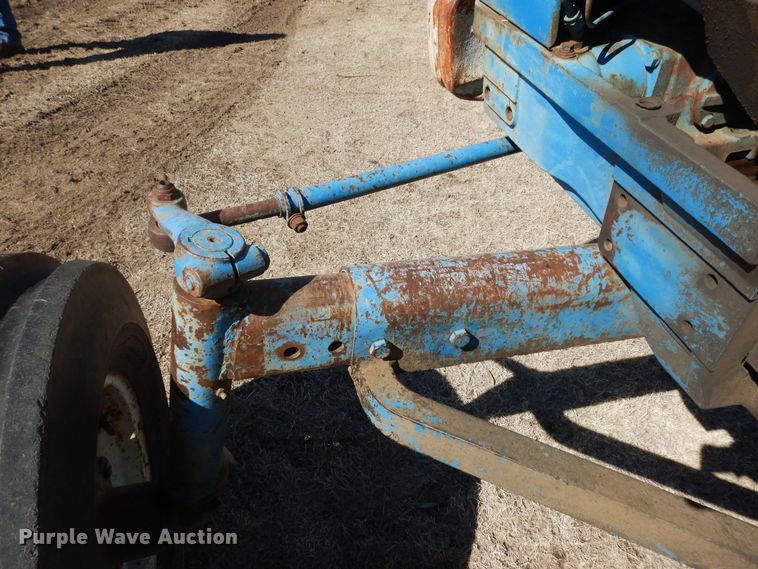 image for item DK7639 1969 Ford 5000  tractor