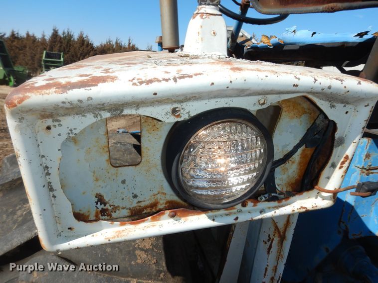 image for item DK7639 1969 Ford 5000  tractor