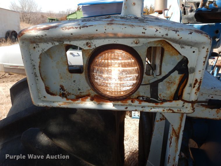 image for item DK7639 1969 Ford 5000  tractor