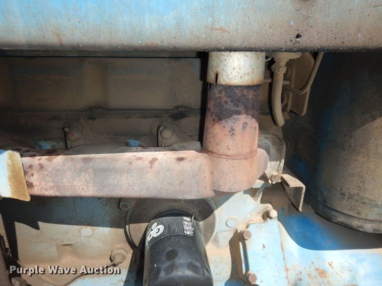 image for item DK7639 1969 Ford 5000  tractor