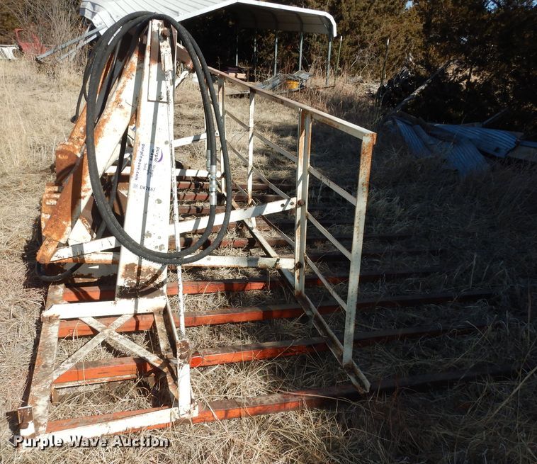 image for item DK7667 Square bale transporter