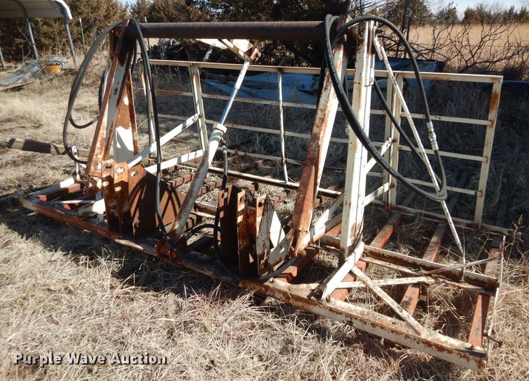 image for item DK7667 Square bale transporter