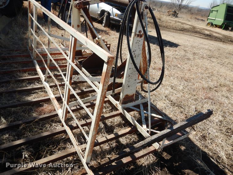 image for item DK7667 Square bale transporter