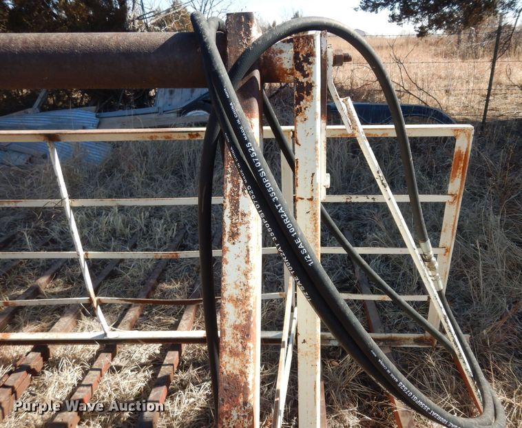 image for item DK7667 Square bale transporter