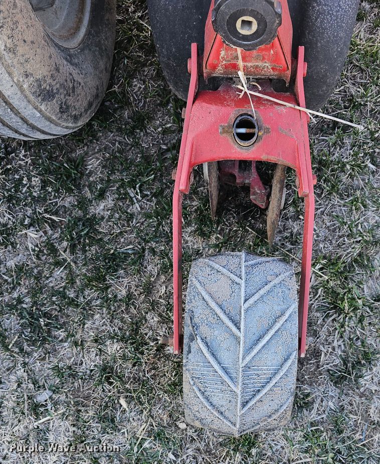 image for item DK7709 Case IH 900 Cyclo Air  planter