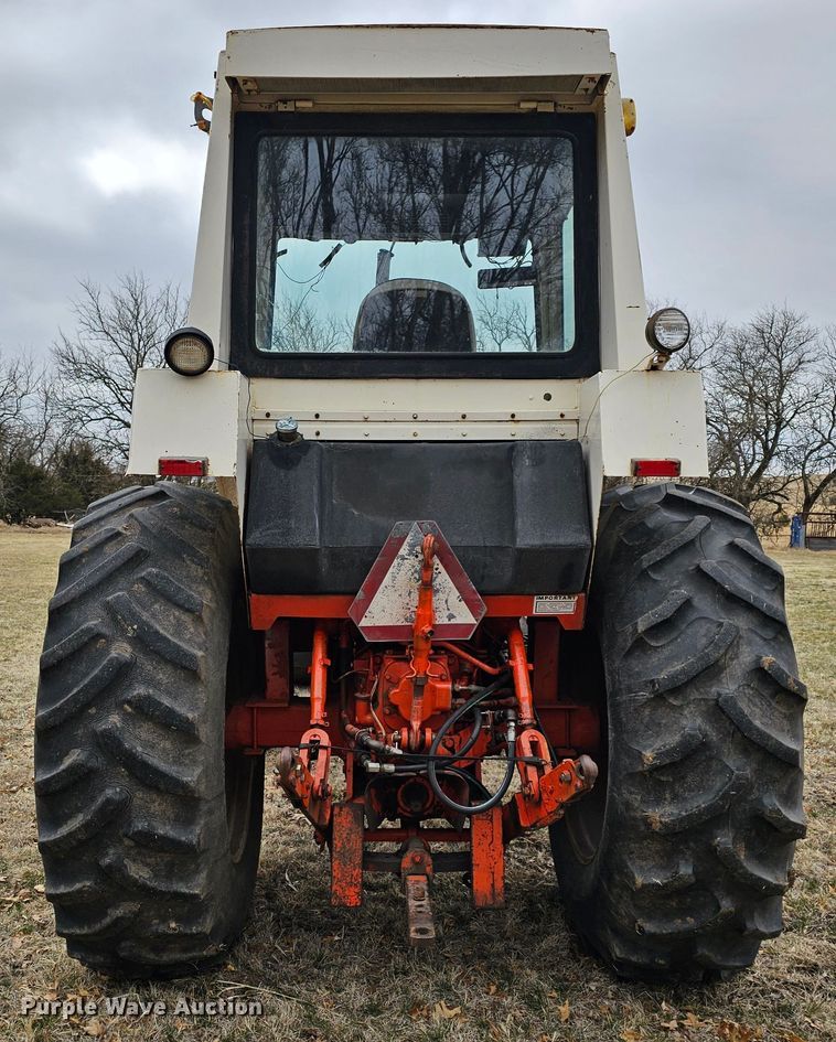 image for item DK7712 1975 Case 970  tractor